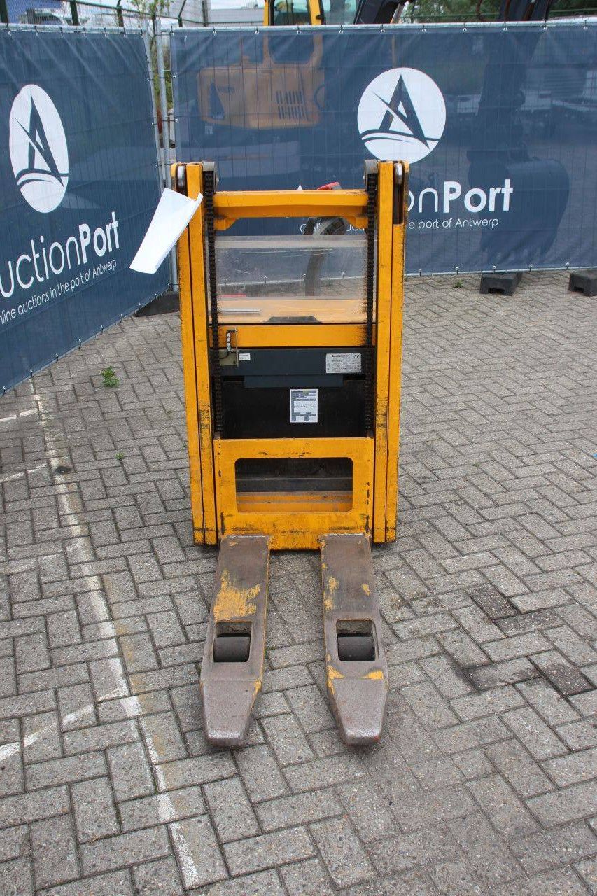 Stapelaar Jungheinrich EJC 12 Elektrisch 1200kg 2.5m 2002