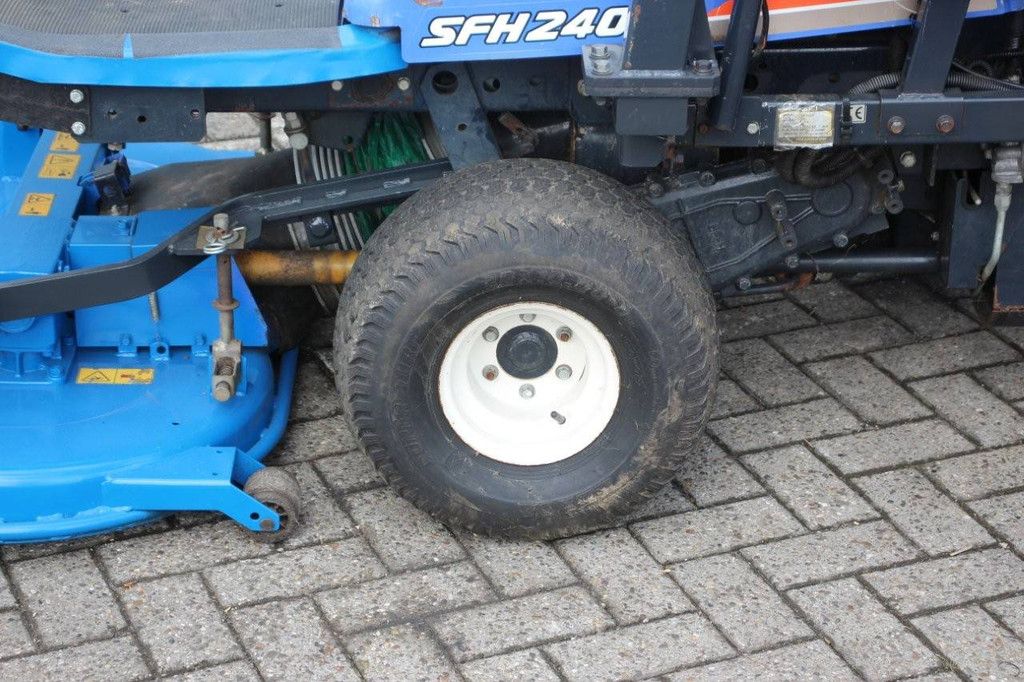 Aufsitzmäher Iseki SFH 240 High-Discover 4x4 Diesel 27 PS 2015