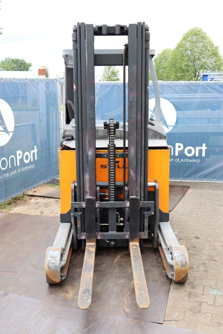 Reach Truck Still FM-X25 Electric 2500kg 5.73m 2010