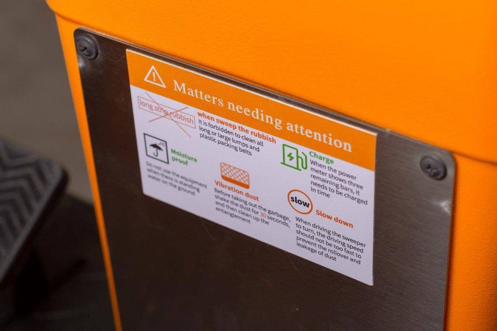 Kehrmaschine Daewoo Das80 Electric 700W 2026 Neu