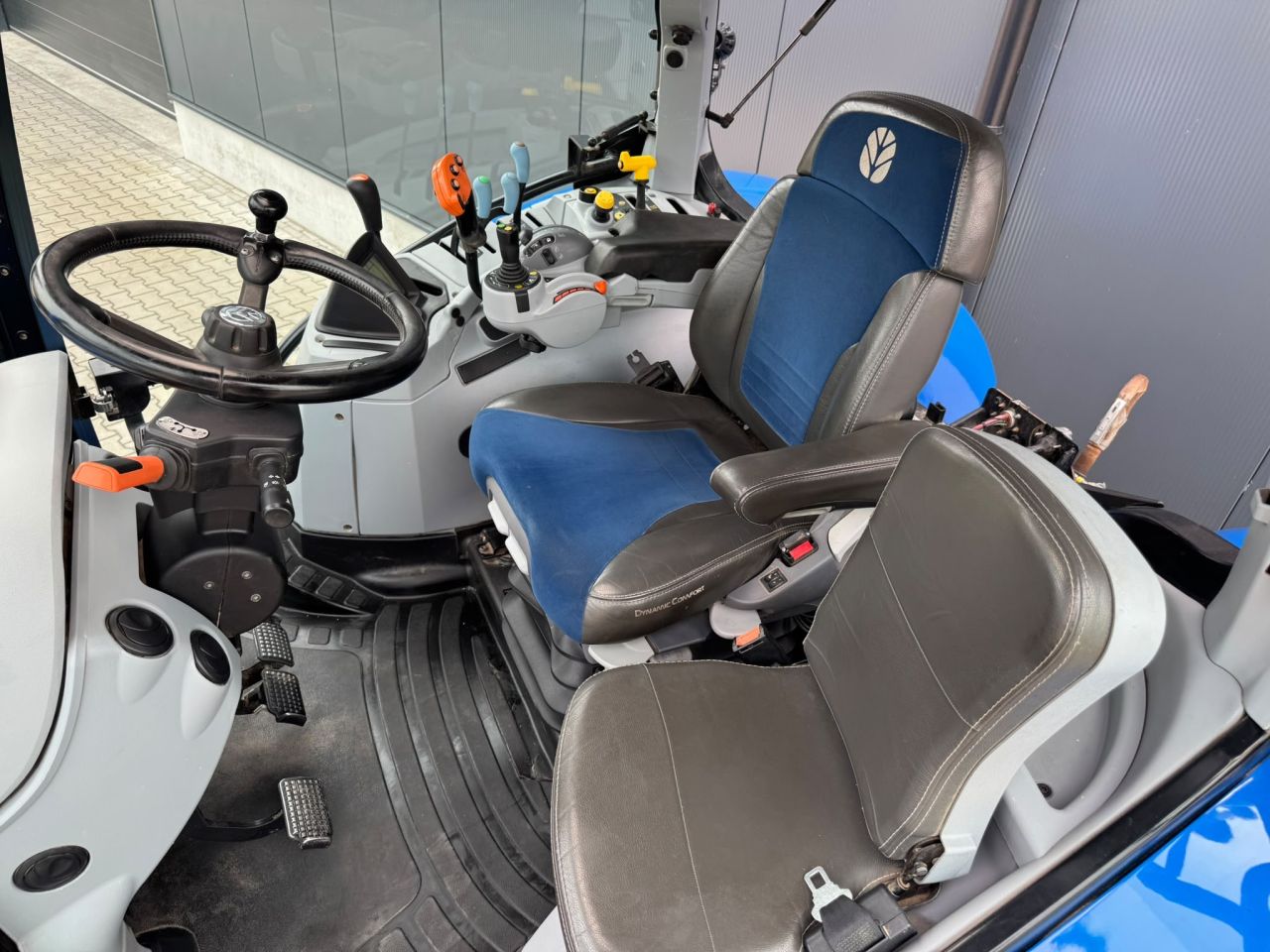 New Holland T6.180