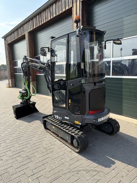 Eurocomach 19ZT Black Edition