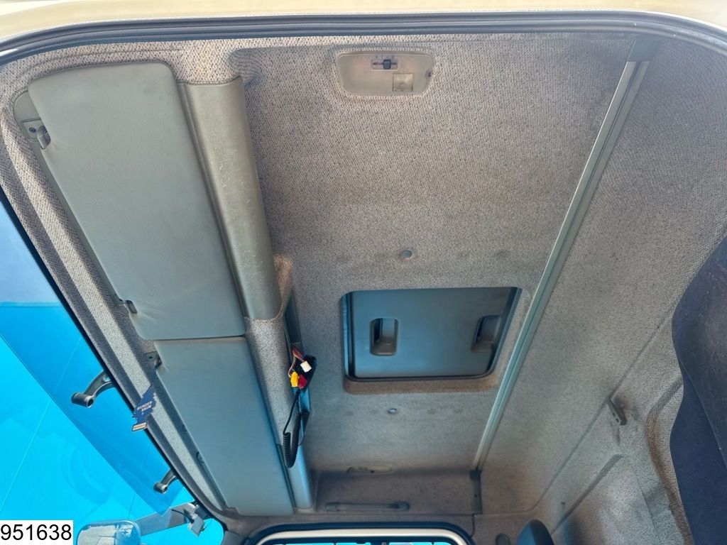 Mercedes Atego 1828 Manual, ADR, Esterer, 13.400 L, 2 Comp