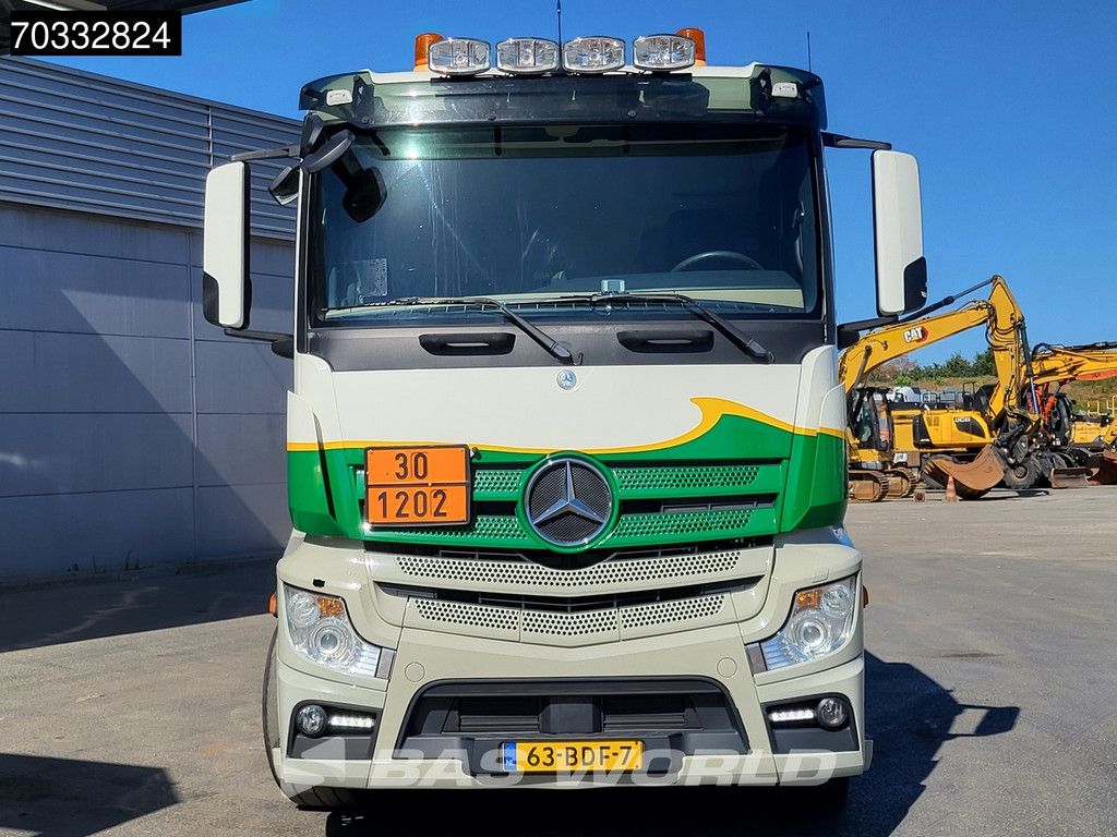 Mercedes Actros Actros 2545 6X2 NL-Truck 22.600 liter LAG Fuel tanker 4 compartments Lift+steering axle Euro 6