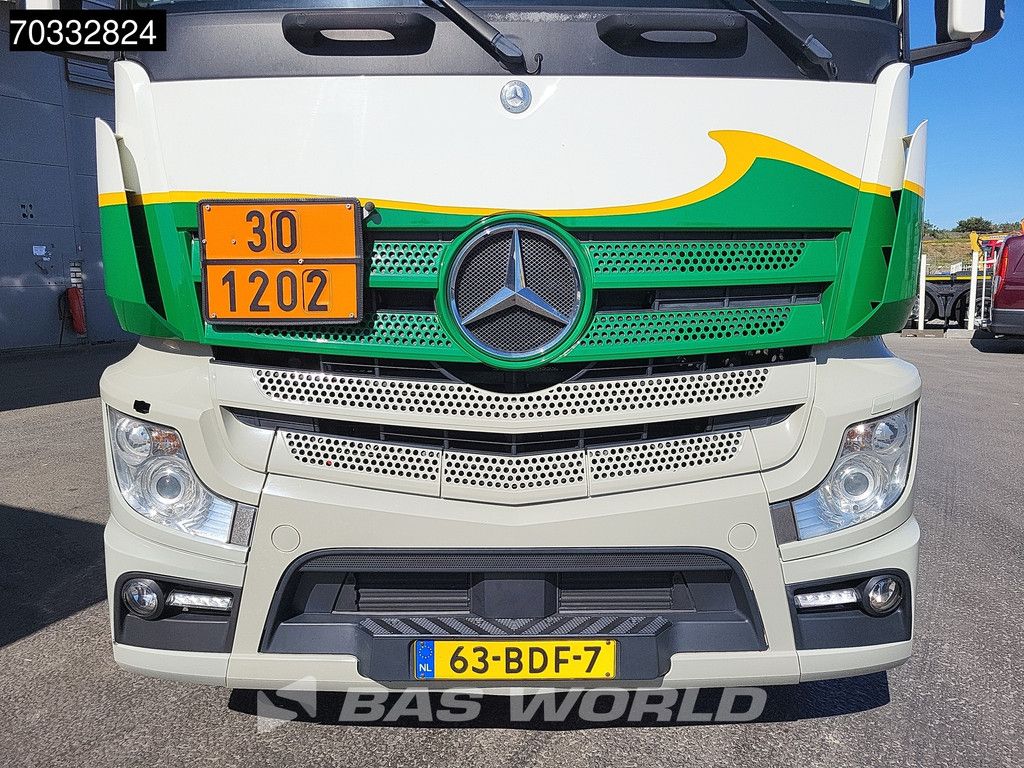 Mercedes Actros Actros 2545 6X2 NL-Truck 22.600 liter LAG Fuel tanker 4 compartments Lift+steering axle Euro 6