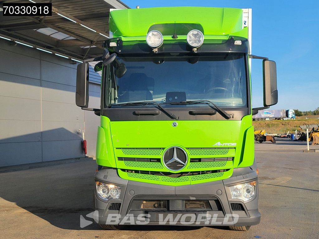 Mercedes Antos Antos 1827 4X2 18tonner 2000kg Ladebordwand Full Air suspension Automatic Euro 6