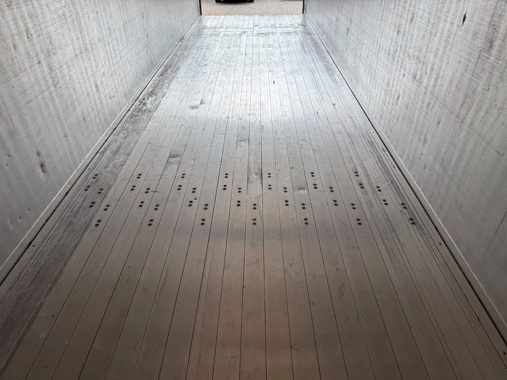 Kraker N/A K-Force 92m3 Cargo Floor 10MM SAF Schijfremmen