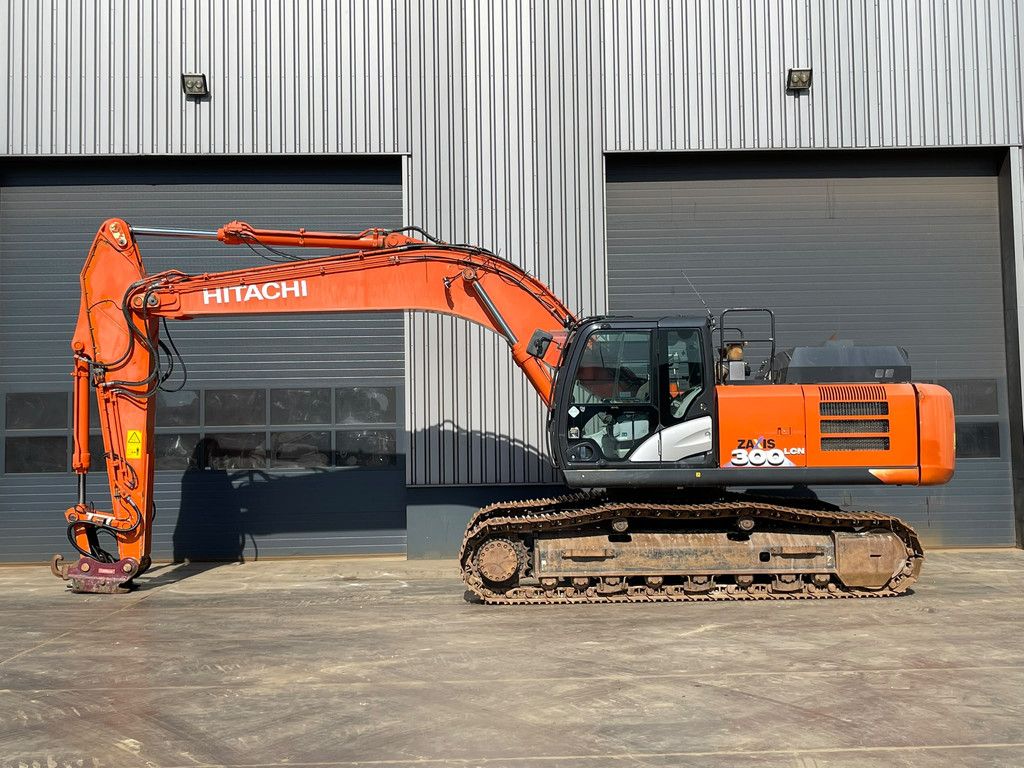 Hitachi ZX300LCN-6