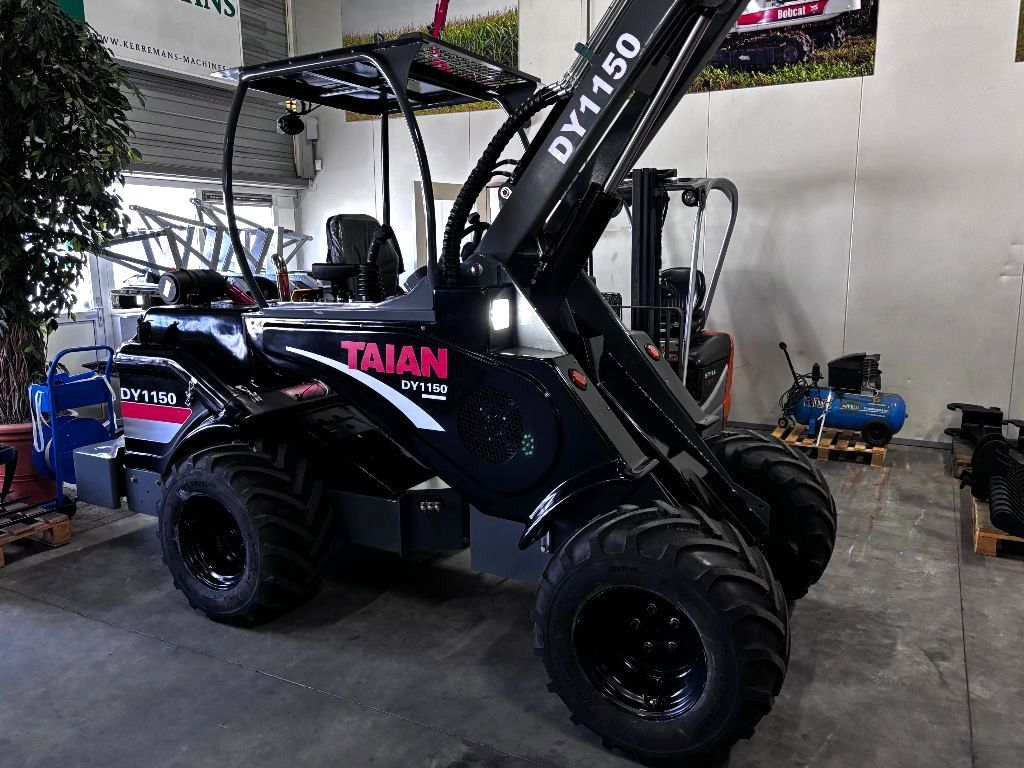 Dikke TAIAN DY1150 minishovel telescooplader met 4 cil. YANMAR