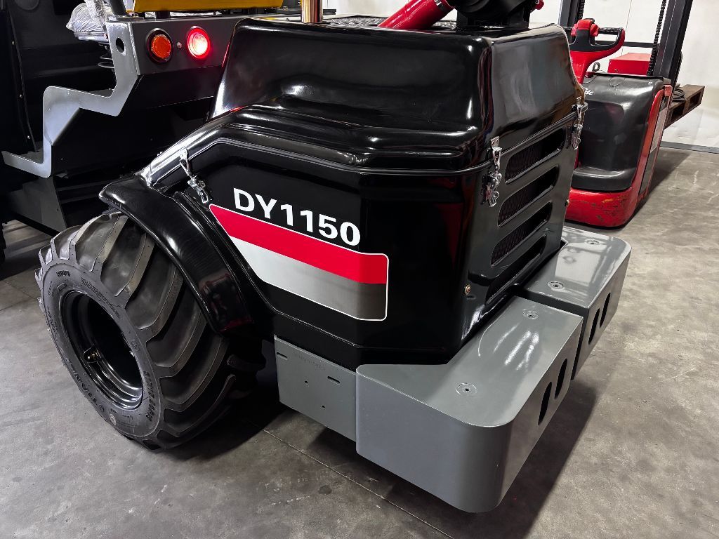 Dikke TAIAN DY1150 minishovel telescooplader met 4 cil. YANMAR