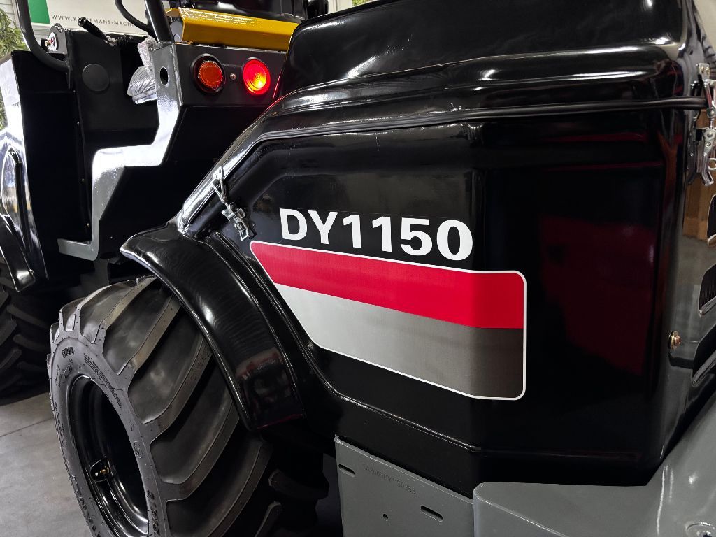Dikke TAIAN DY1150 minishovel telescooplader met 4 cil. YANMAR