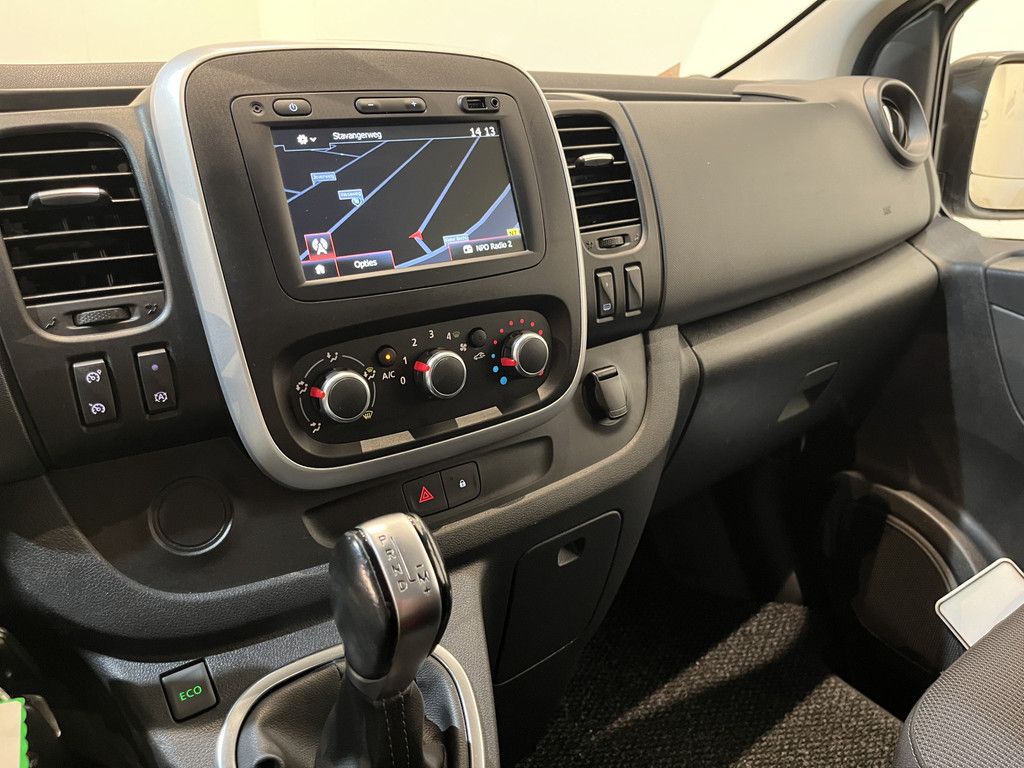 Renault Trafic 2.0 dCi 145 PK L1H1 Automaat Servicebus / Bott Inrichting / Euro 6 / Airco / CarPlay / Cruise Control / Trekhaak / PDC / LED / Klep / Navigatie / 72.200 KM !!