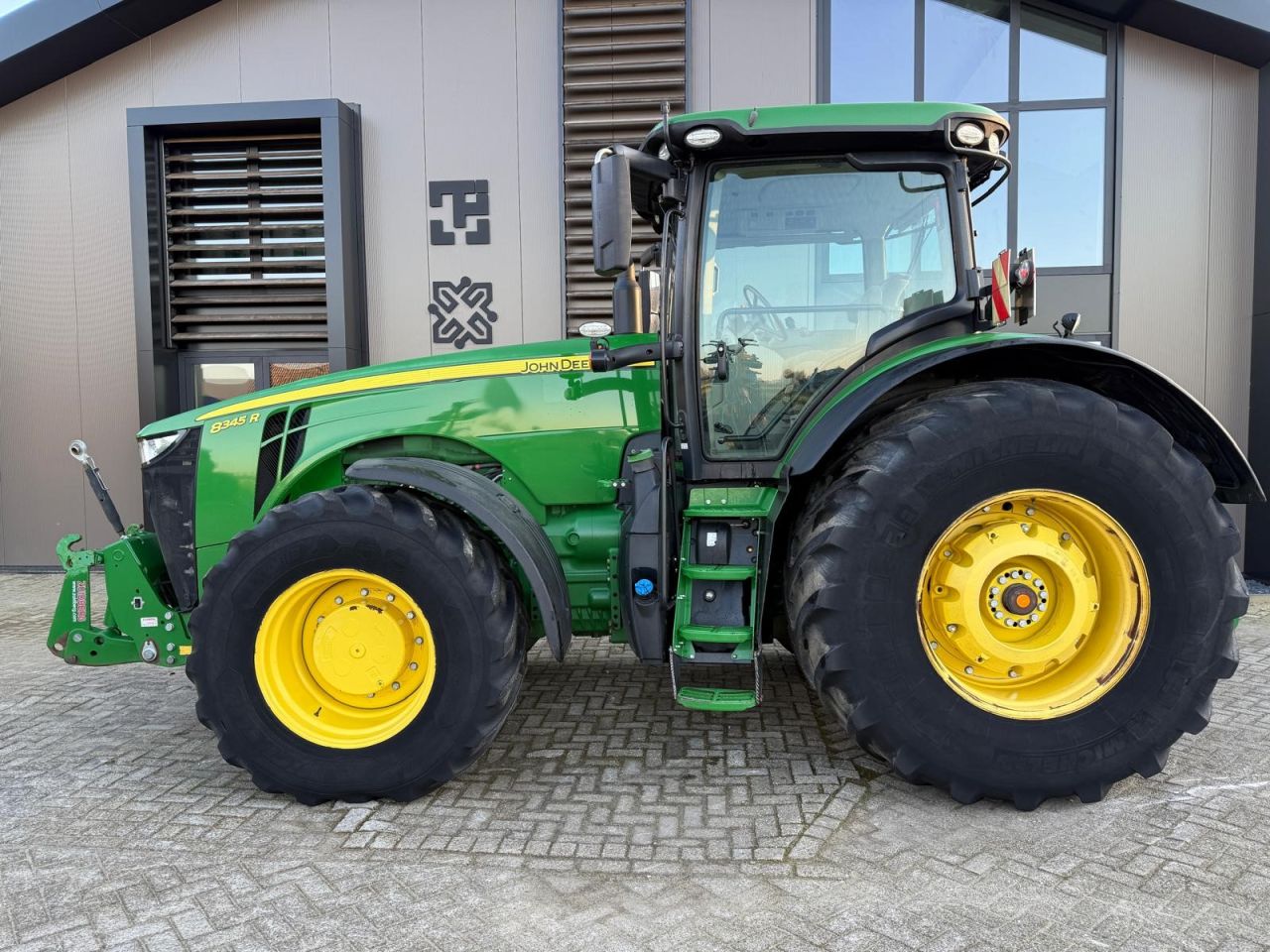 Used JOHN DEERE 8.345R Ultimate edition tractor with 345 HP
