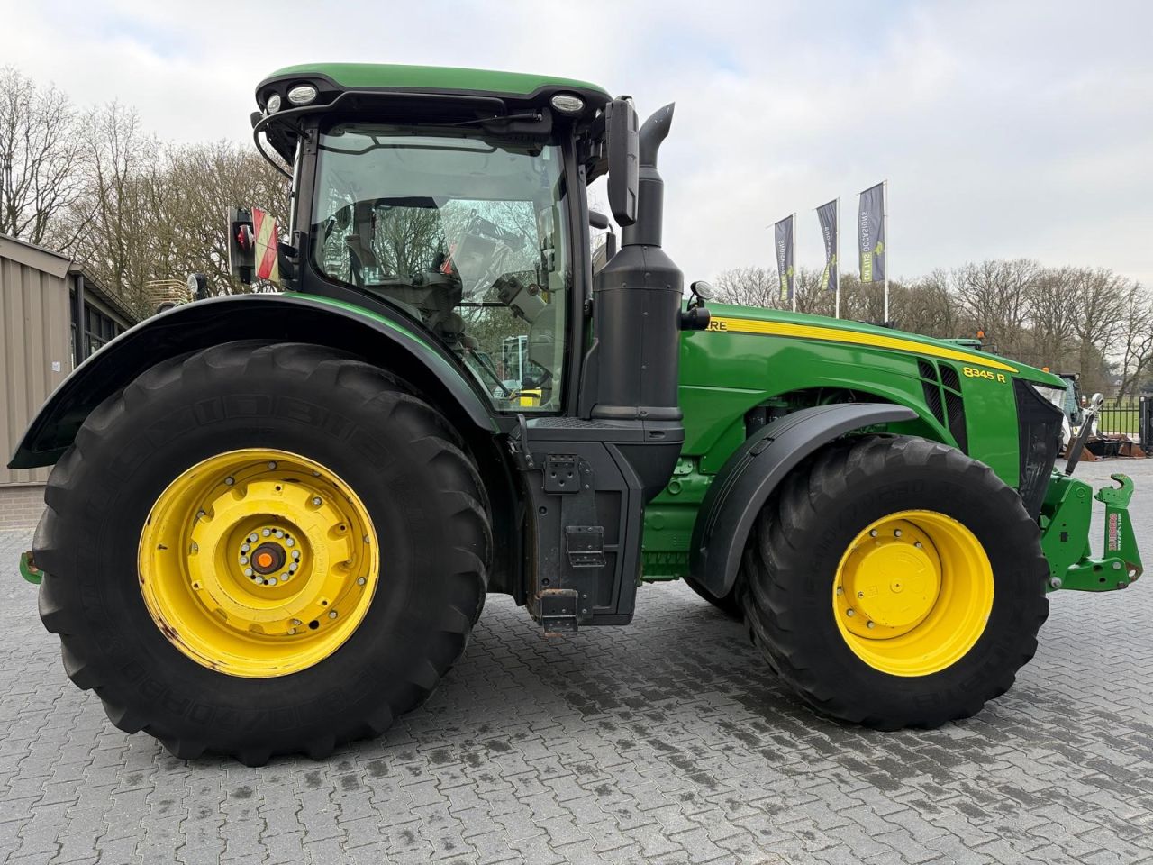 Used JOHN DEERE 8.345R Ultimate edition tractor with 345 HP