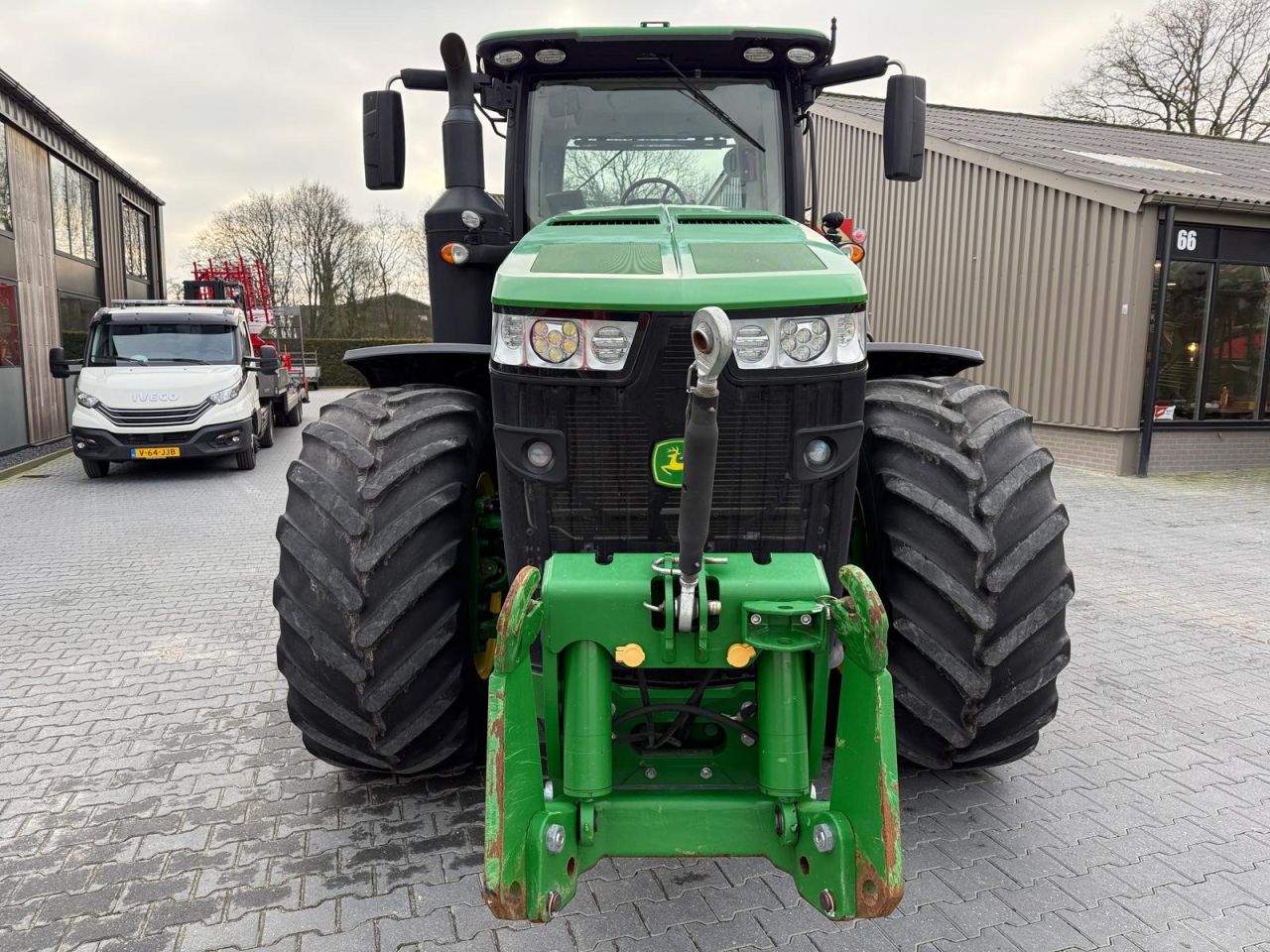 Used JOHN DEERE 8.345R Ultimate edition tractor with 345 HP