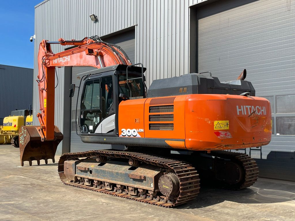 Hitachi ZX300LCN-6