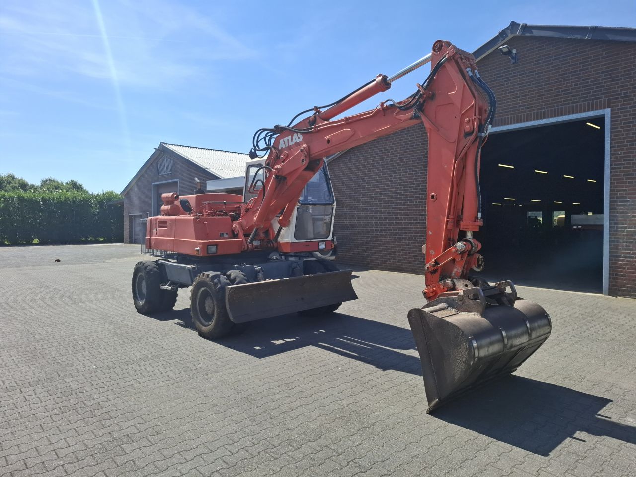 Atlas 1302E