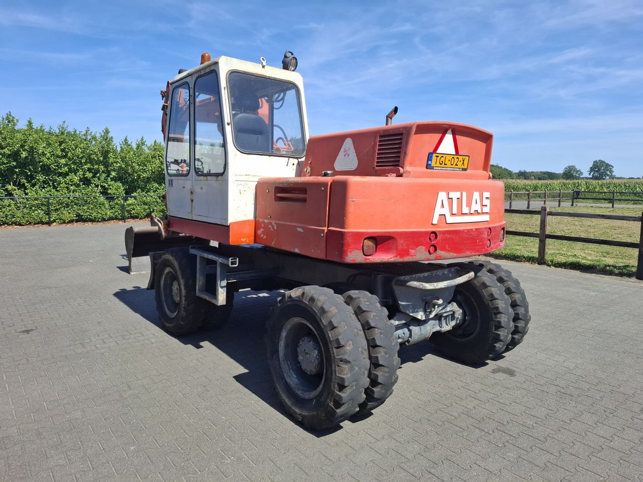Atlas 1302E