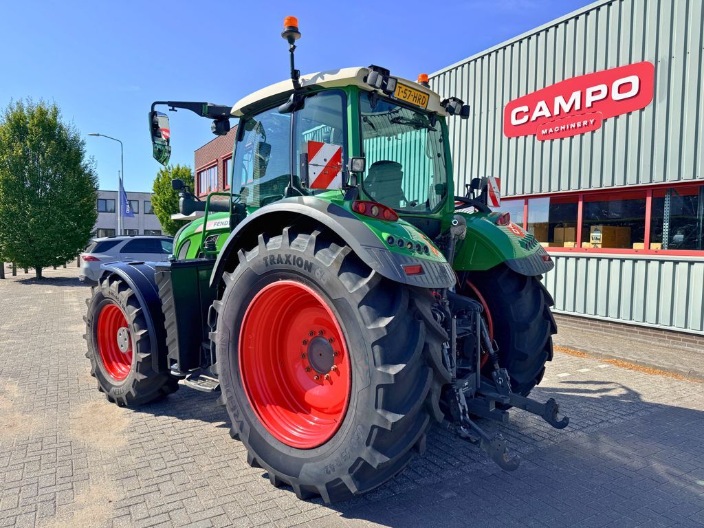 Fendt 718 Vario S4 PowerPlus