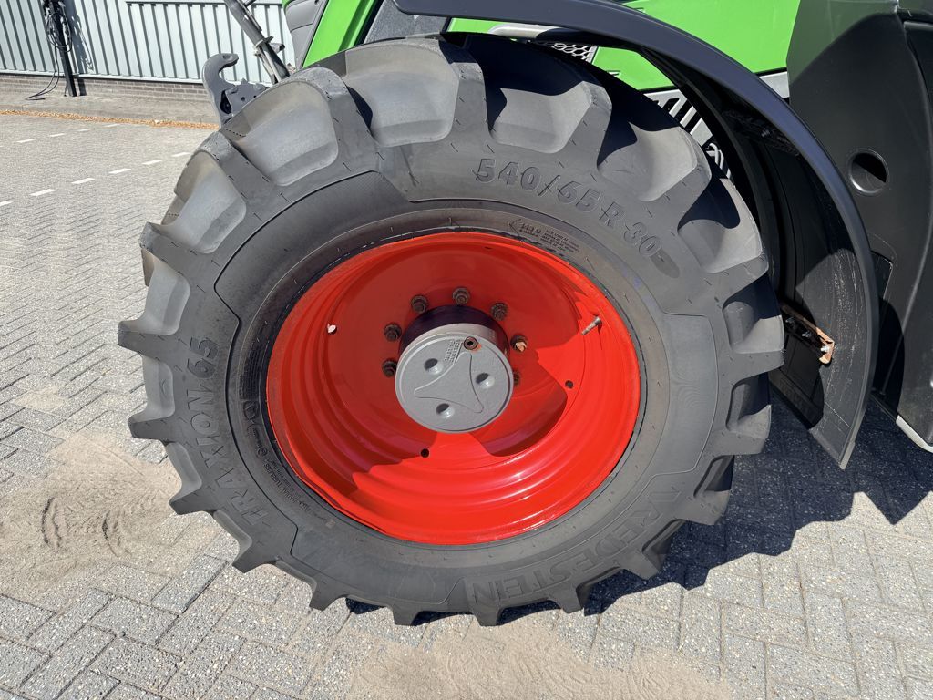 Fendt 718 Vario S4 PowerPlus