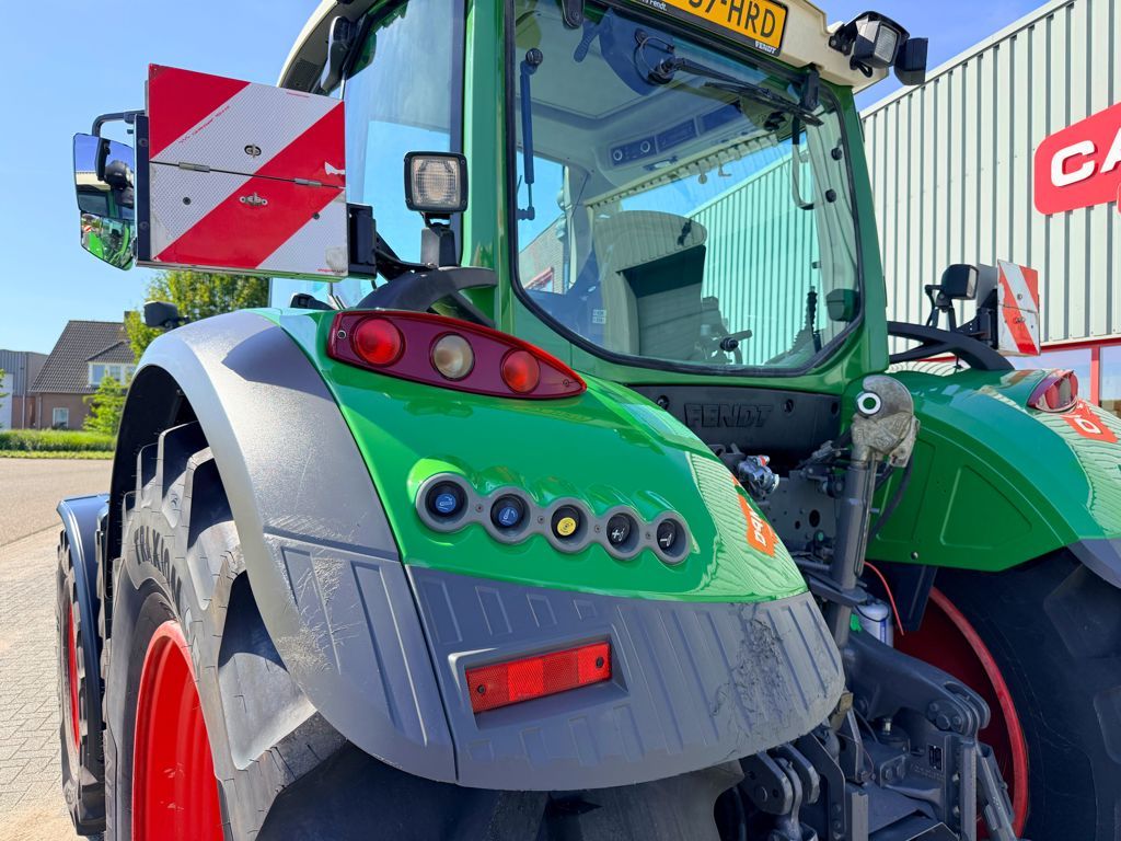 Fendt 718 Vario S4 PowerPlus