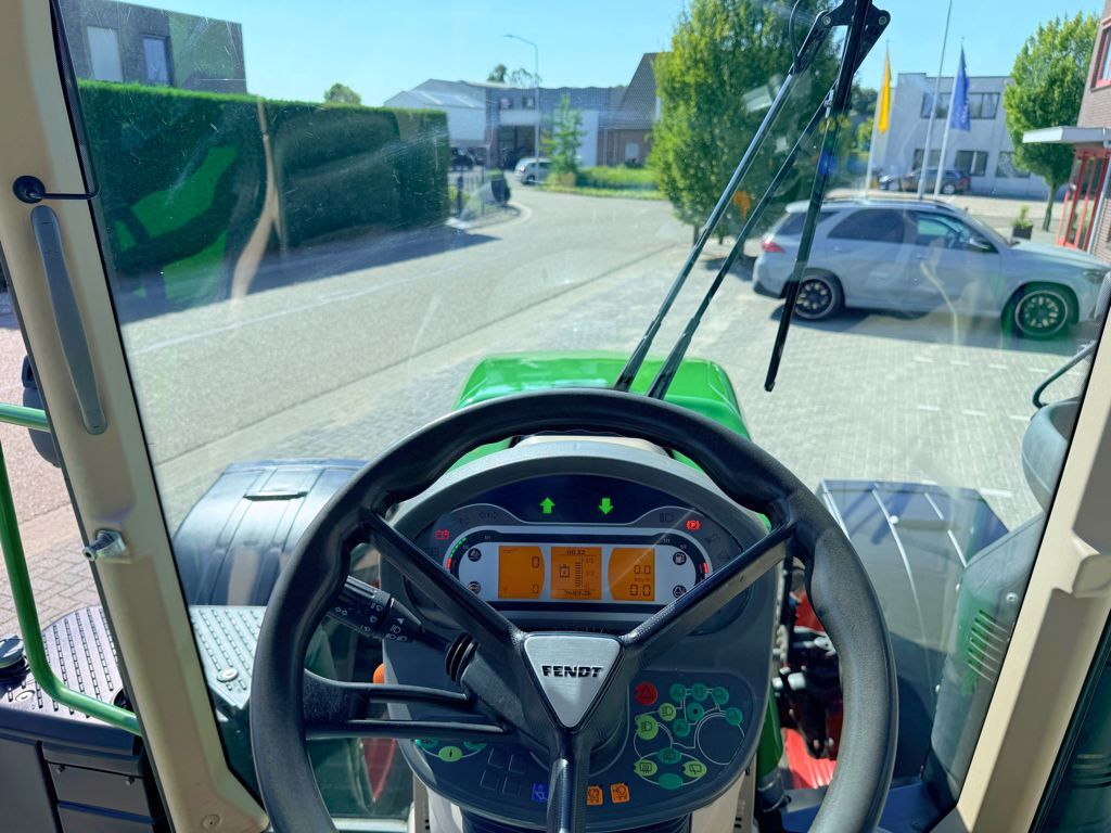 Fendt 718 Vario S4 PowerPlus
