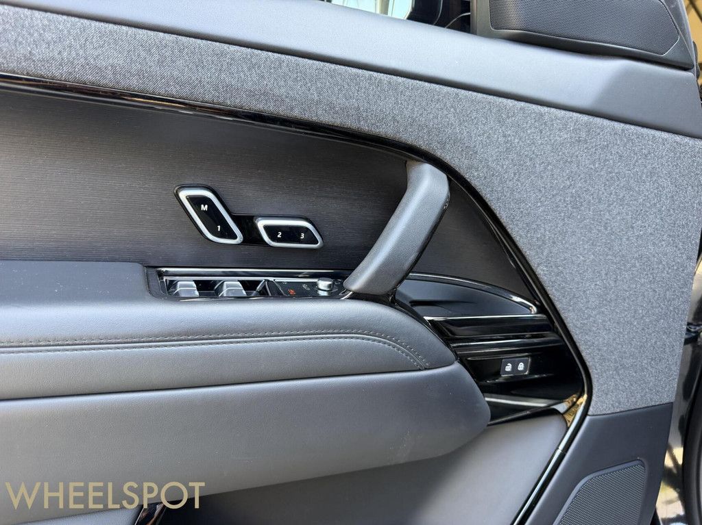 Range Rover Sport 3.0 P440e Dynamic HSE|Pano|Lucht|360|BTW