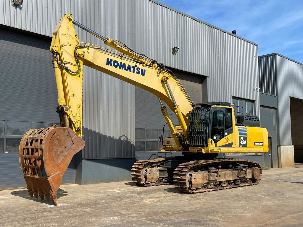 Komatsu PC490LC-10