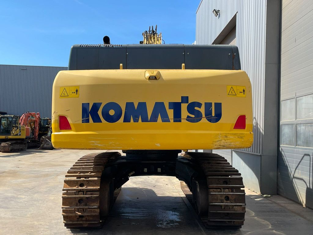 Komatsu PC490LC-10