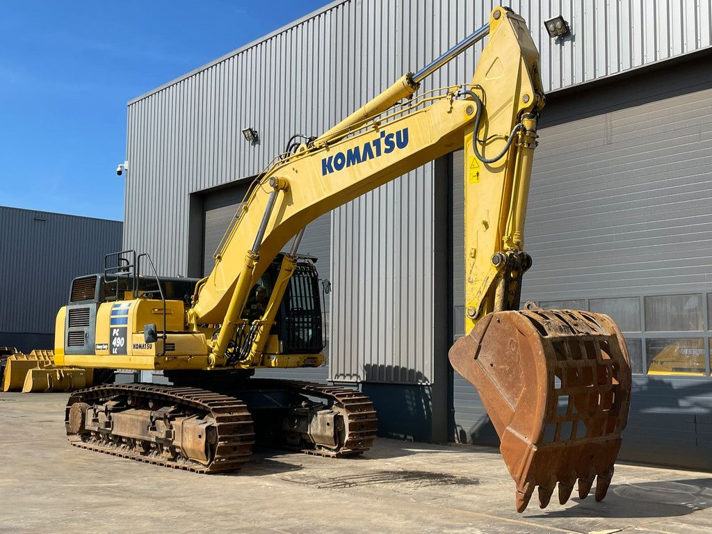Komatsu PC490LC-10