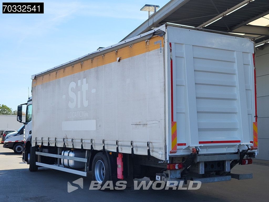 Mercedes Antos 1827 4X2 18tonner Curtainsider 2000kg Ladebordwand Automatic Euro 6