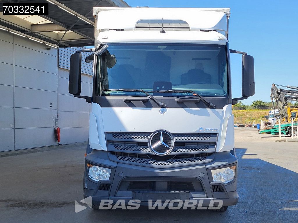 Mercedes Antos 1827 4X2 18tonner Curtainsider 2000kg Ladebordwand Automatic Euro 6
