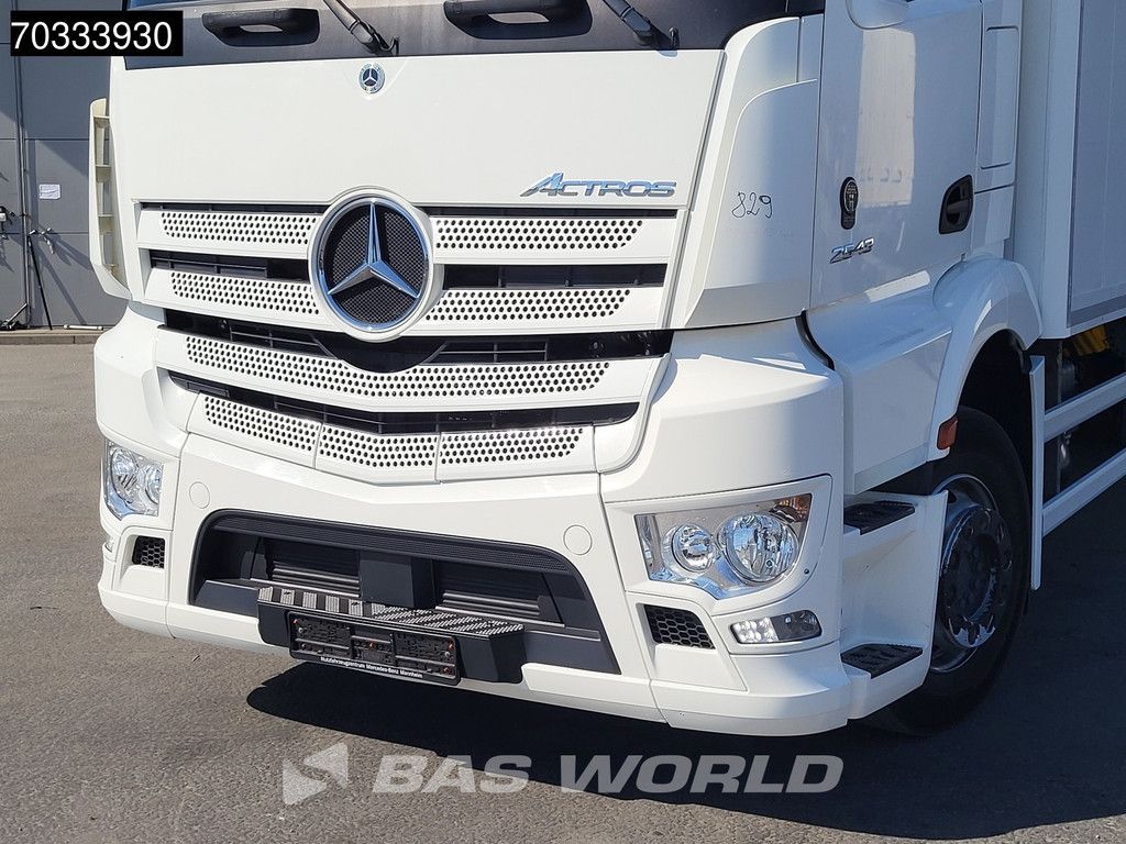 Mercedes Actros 2543 6X2 Combi 2000kg Ladebordwand Lift+steering axle Automatic Euro 6