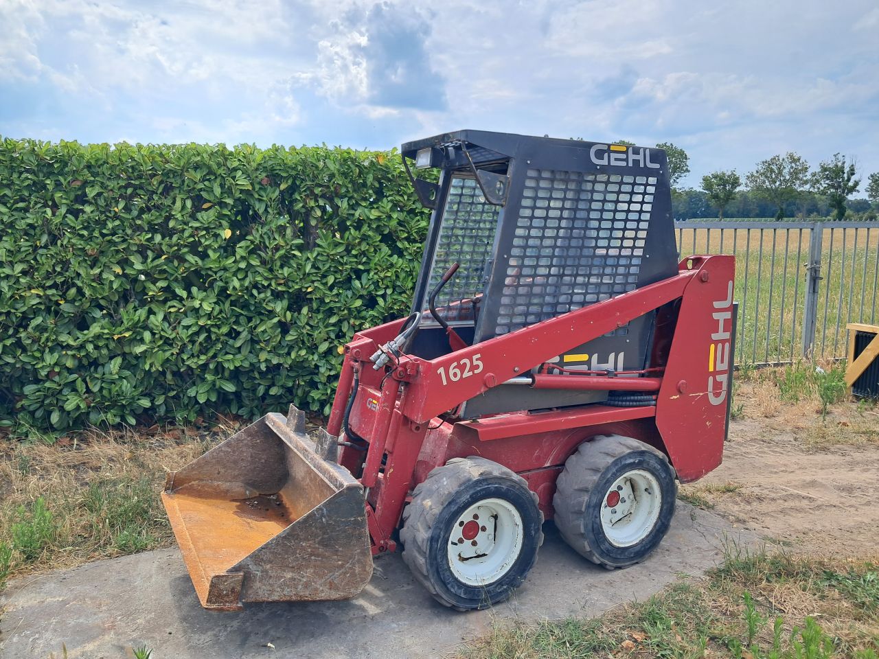 Schranklader Gehl 1625 / Bobcat / Skidster / Loader / Shovel