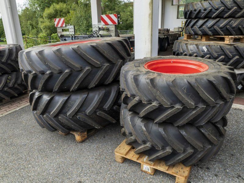 Michelin 440/65 R24 UND 540/65 R34 MULTIBIB