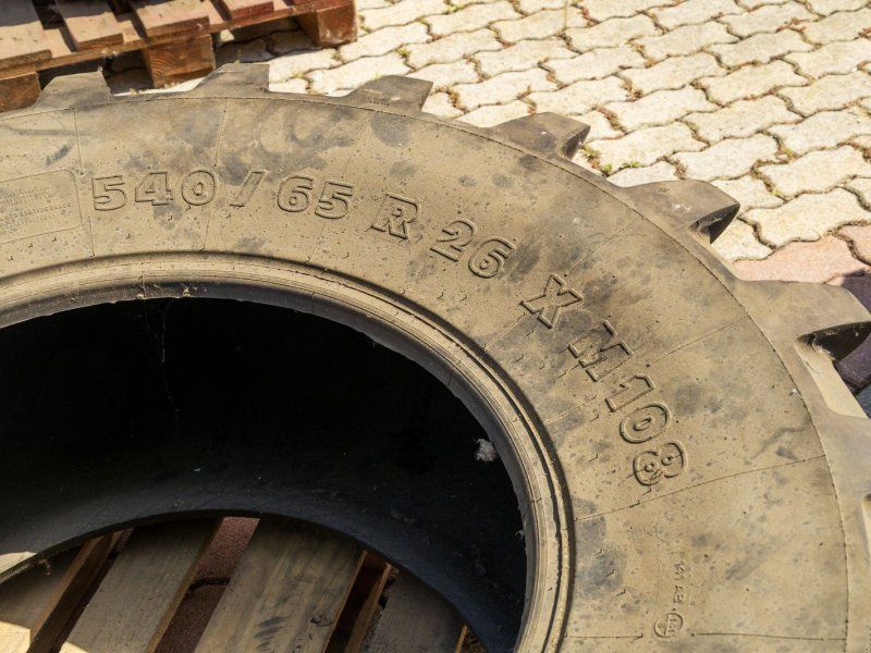 Michelin 540/65R26 XM108