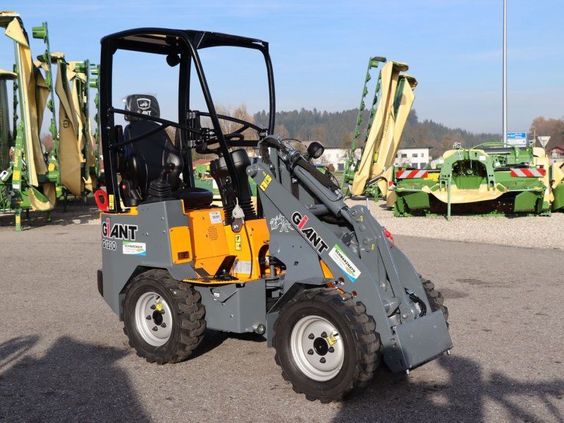 Giant G1200
