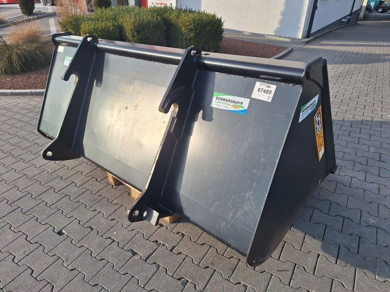 JCB 2300mm Schel