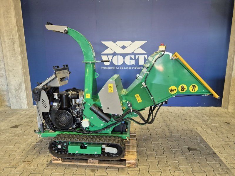 HS 140 MX PRO Holzhäcksler mit Dieselmotor und Kettenantrieb-Vorfüh
