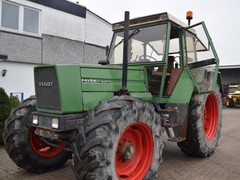 Fendt Favorit 614 LS
