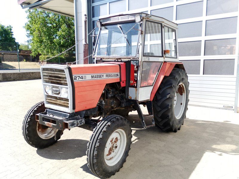 Massey Ferguson 274S