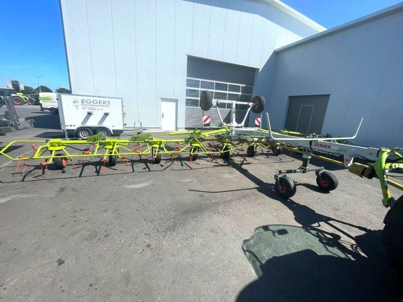 Claas VOLTO 1300 T, Vorgewendeaushebung