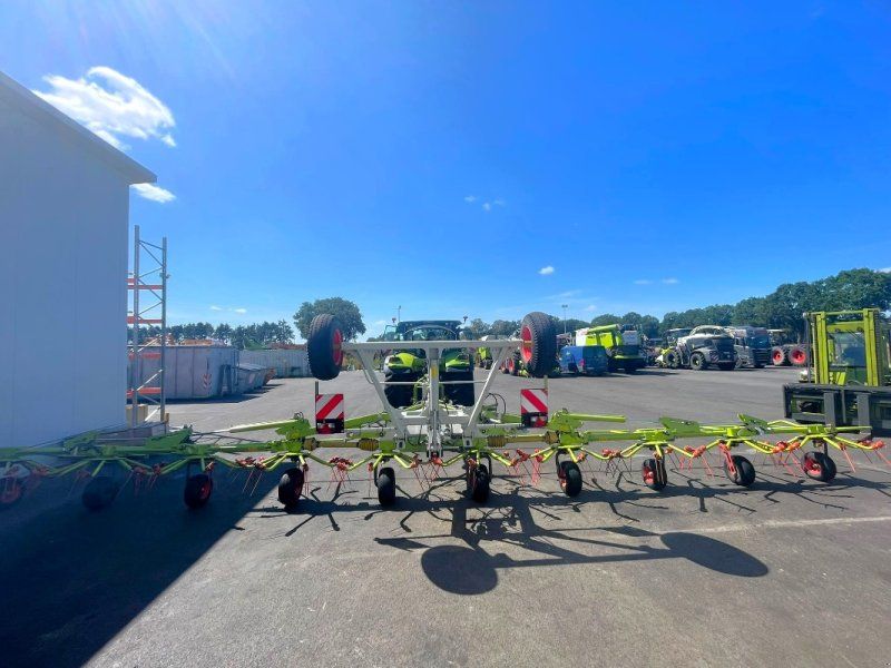 Claas VOLTO 1300 T, Vorgewendeaushebung