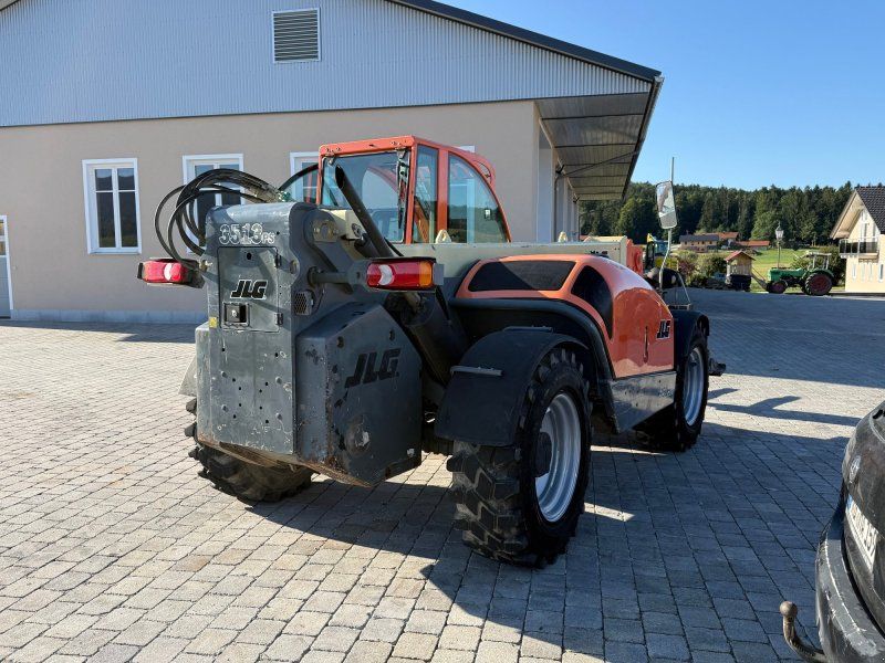 JLG 3513