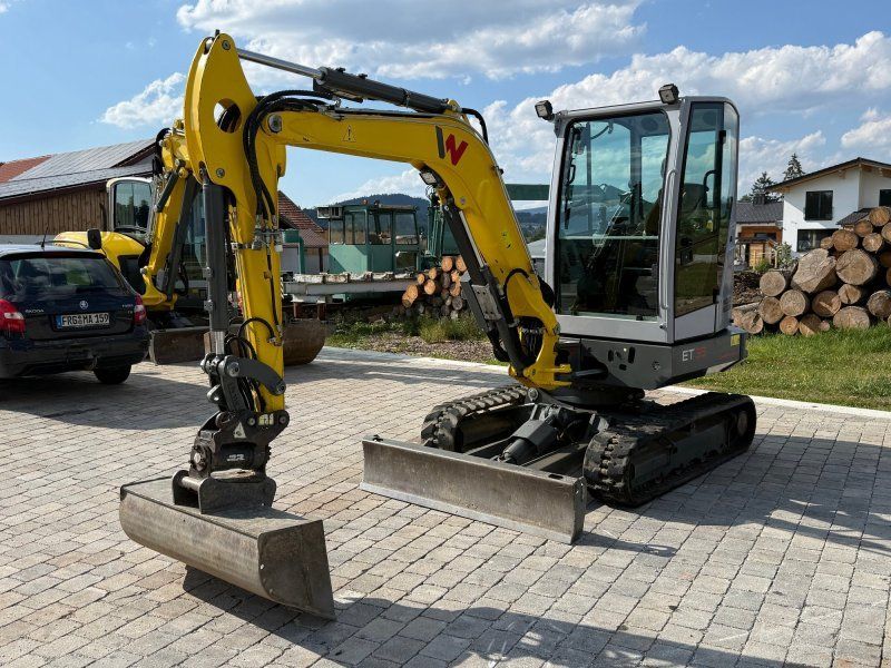 Wacker Neuson ET 35 mit Powertilt