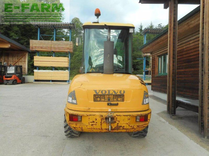 Volvo l30b-z ( 5.100kg ) 2x schaufel + gabel
