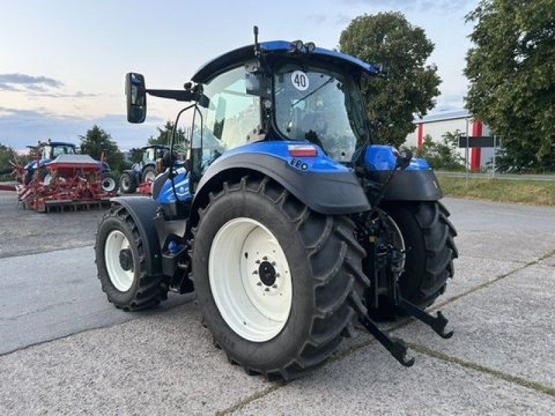 New Holland T5.110 Auto Command