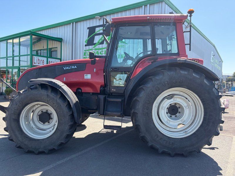 Valtra Tracteur agricole T130 4RM