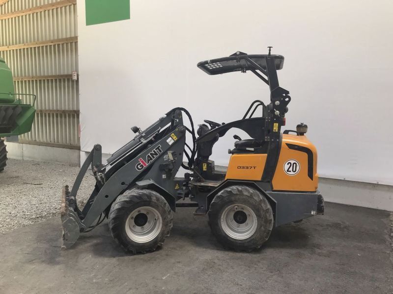 Giant D 337 T