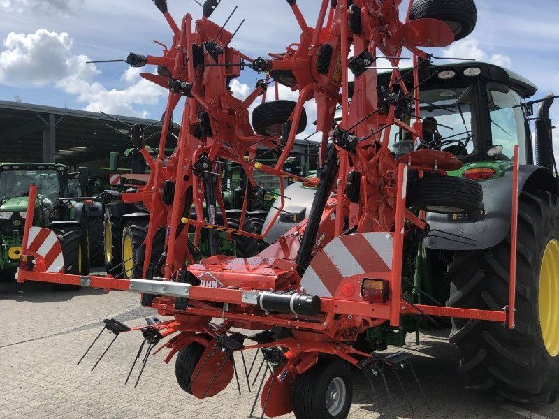 Kuhn GF 8703